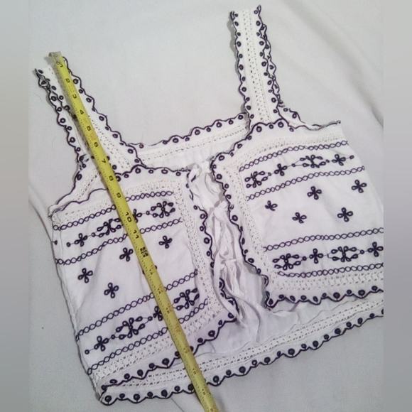 Embroidered Hippie White Black Women's Summer Crop Tie Chest Top - Picture 6 of 7